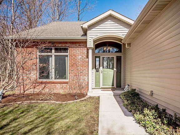 3rd image of 1195 E Wildwood Dr