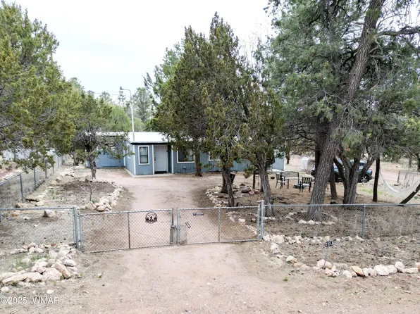 2853 Markham Rd, Overgaard, AZ 85933