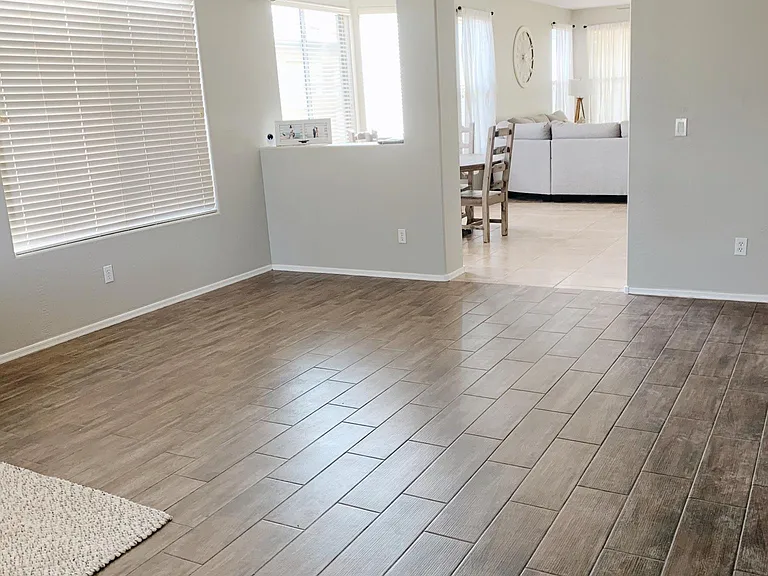 13547 W Country Gables Dr — Photo 8