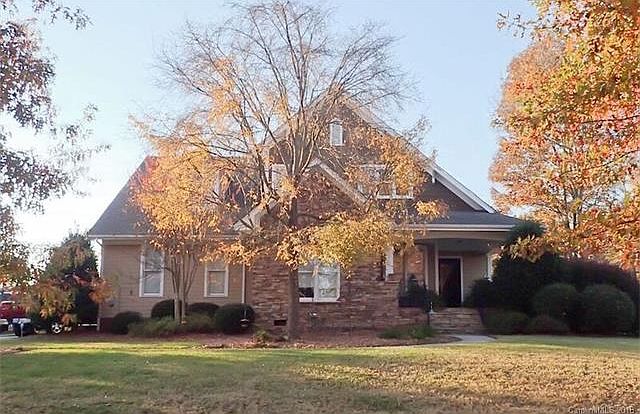 1st image of 534 Skybrook Dr #281