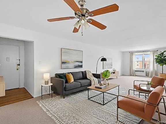 5th image of 6601 Burns St APT 3V