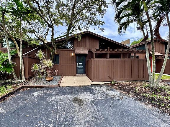 2nd image of 11344 SW 112th Circle Ln S