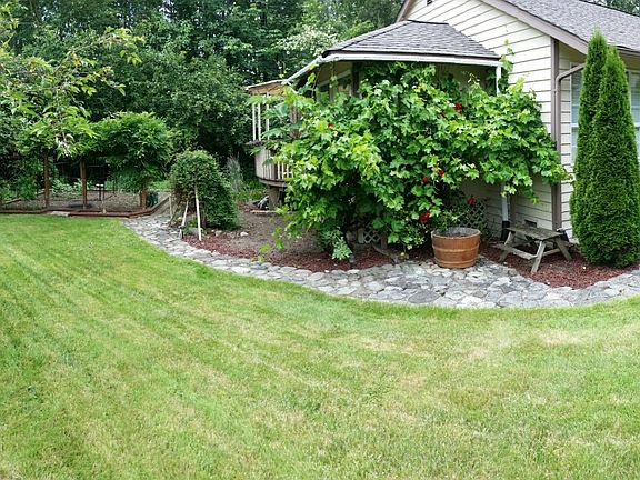 4th image of 7018 66th St NE
