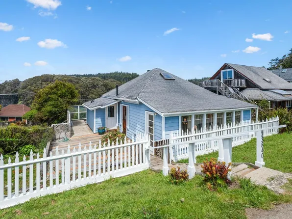 33840 Albion Street, Albion, CA 95410