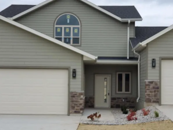 422 Louis Lane, Baraboo, WI 53913