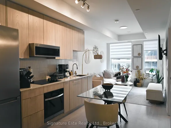 2501 Saw Whet Blvd, Oakville, ON