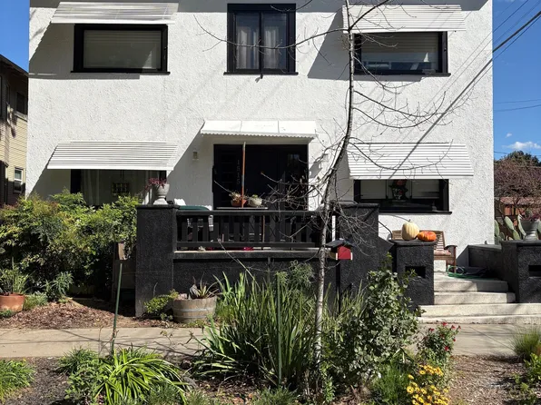 1515 25th St APT 4, Sacramento, CA 95816