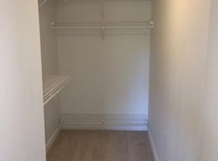 7 Stonehill Dr #4C, Stoneham, MA 02180