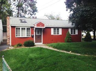 127 Trenton Rd, Dedham, MA 02026