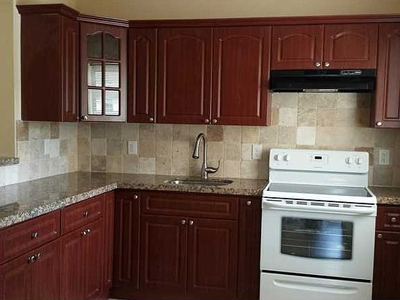 5th image of 1310 NW 128th St