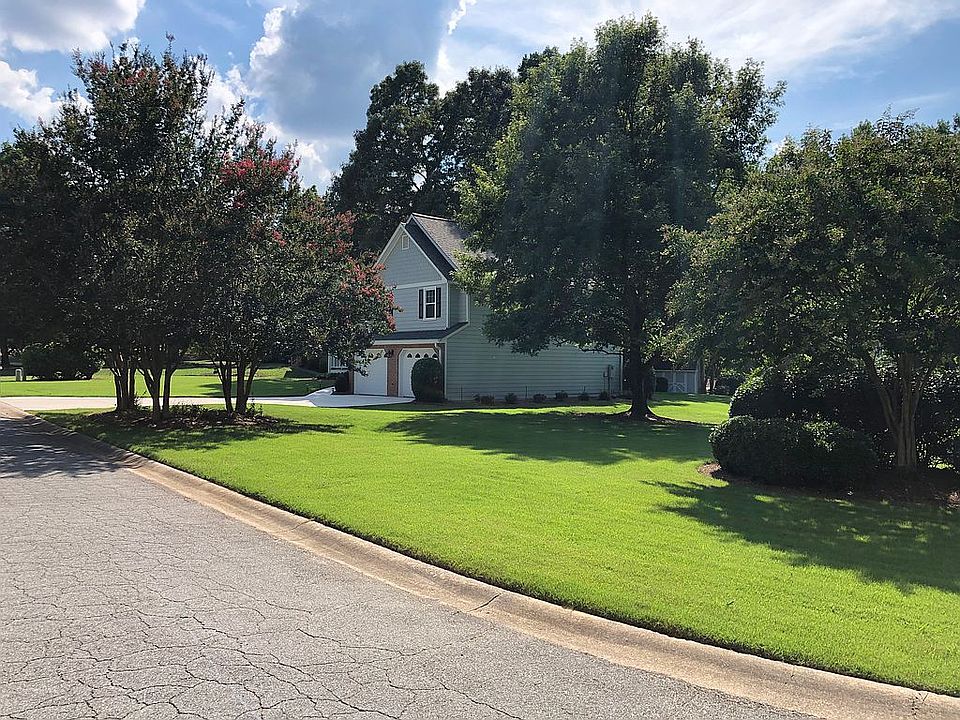 2nd image of 1831 Penrose Ct