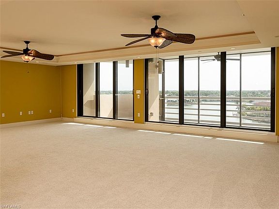 3rd image of 3100 Gulf Shore Blvd N APT 601