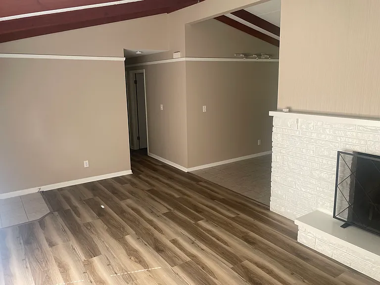 39 S Otterbein Ave — Photo 12