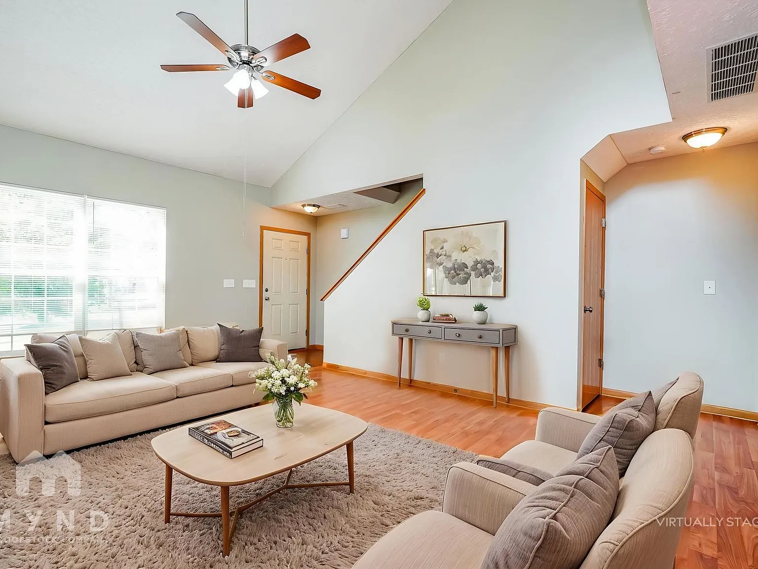 3 bed, 2.5 bath, 1800 sqft, $2,410 — Photo 3