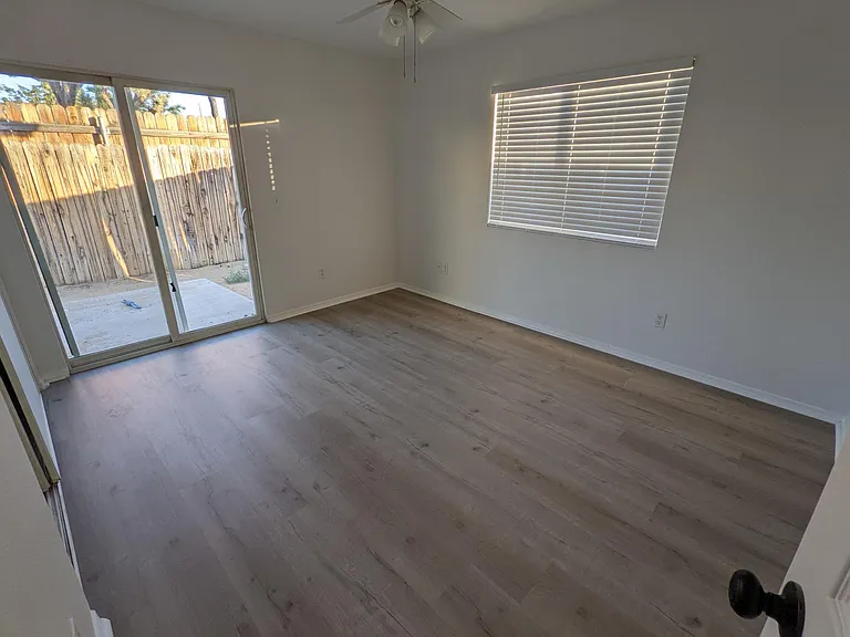 7154 Barberry Ave — Photo 8