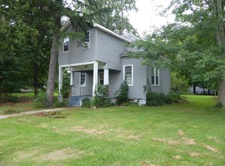 28 Harrison St, Pittsgrove, NJ 08318