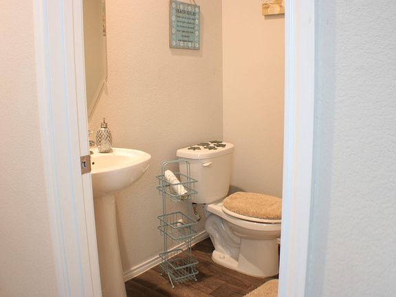 5th image of 2518 Kingsford Arbor Way