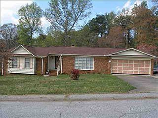 2nd image of 4711 Worden Dr