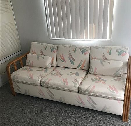 5th image of 342 Matthew Cir