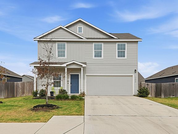 2nd image of 1200 Rio Frio Ln