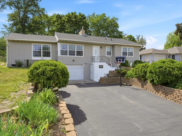 6435 Bryant Ave N, Brooklyn Center, MN 55430