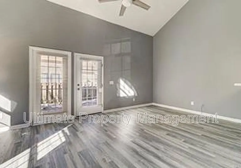 4633 Crawdad Ct — Photo 5