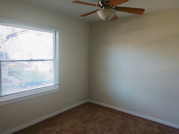 5th image of 675 Johanna Ave APT 5