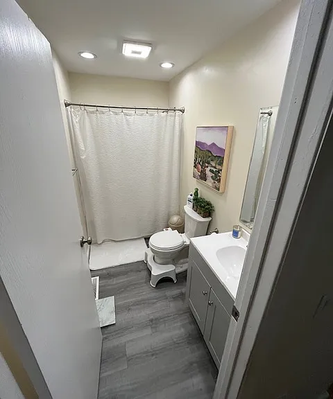 188 Hudson Ave — Photo 11