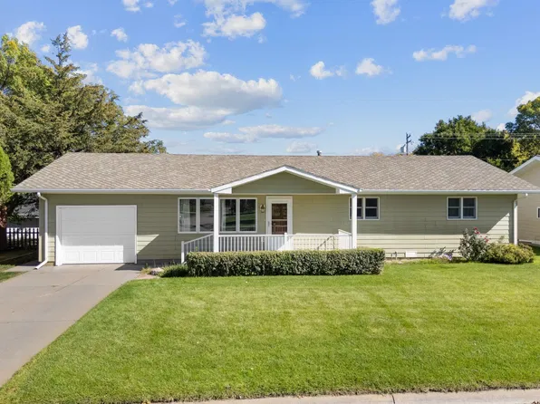 337 N Grant Ave, Hershey, NE 69143