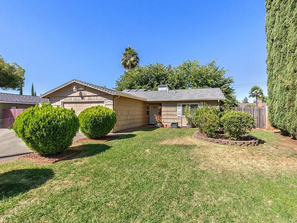 1st image of 2190 Pantages Cir