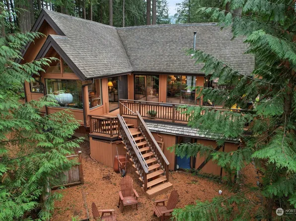 53 Grand View Lane, Bellingham, WA 98229
