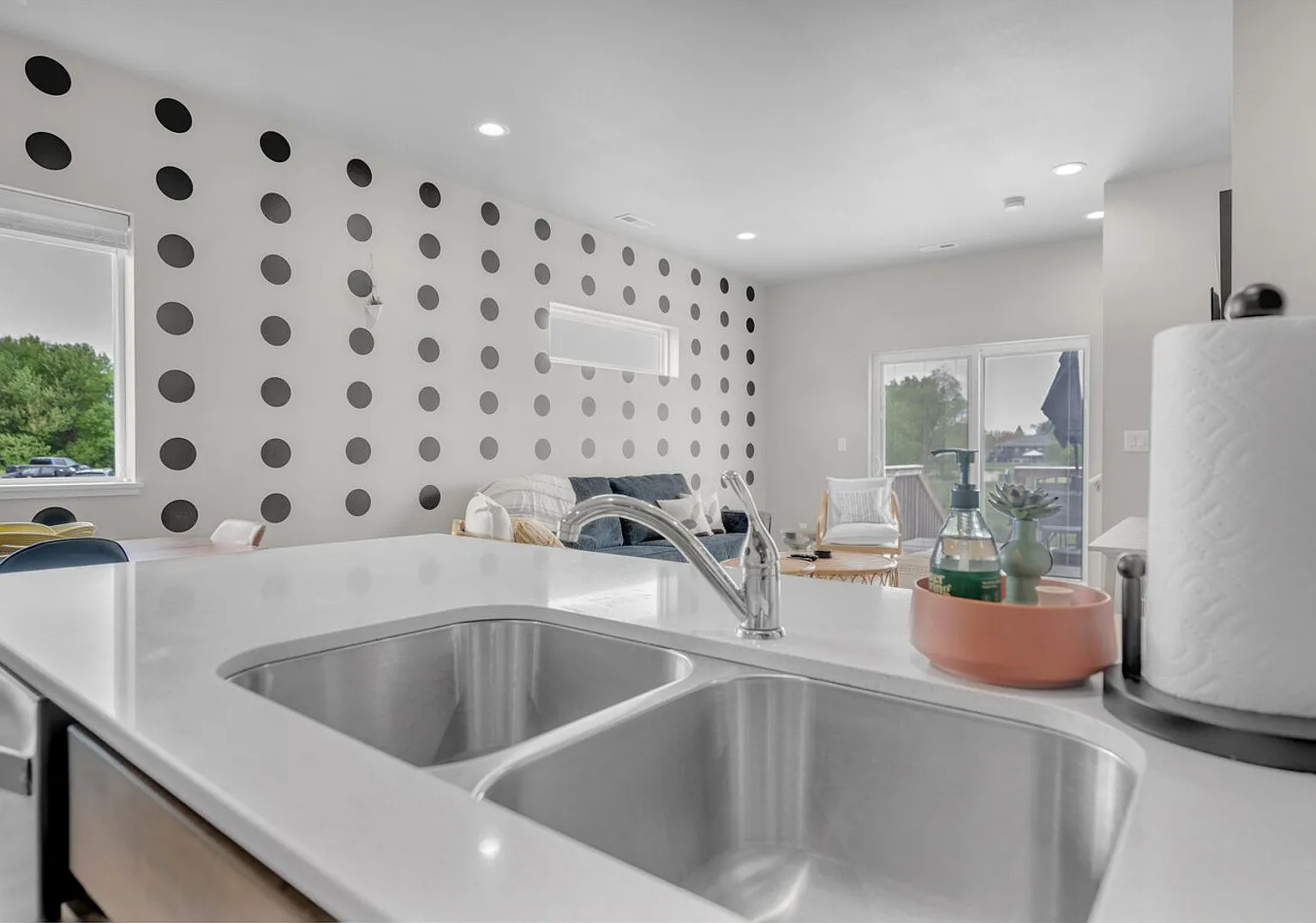 Summerland Twinhomes | Waterloo | Near Lost Island Waterpark — Photo 2
