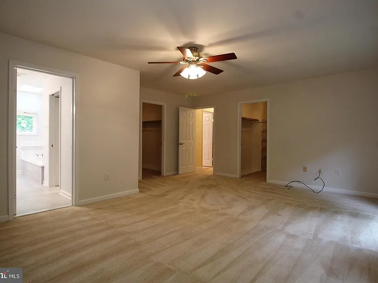 6065 Innisvale Dr — Photo 23