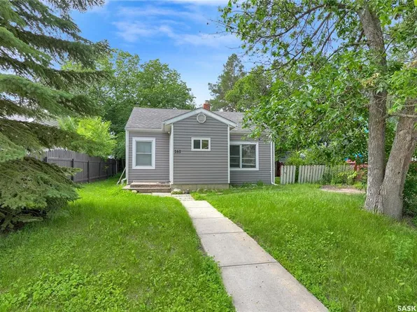 161 Lillooet STREET E, Moose Jaw, SK S6H 4S6