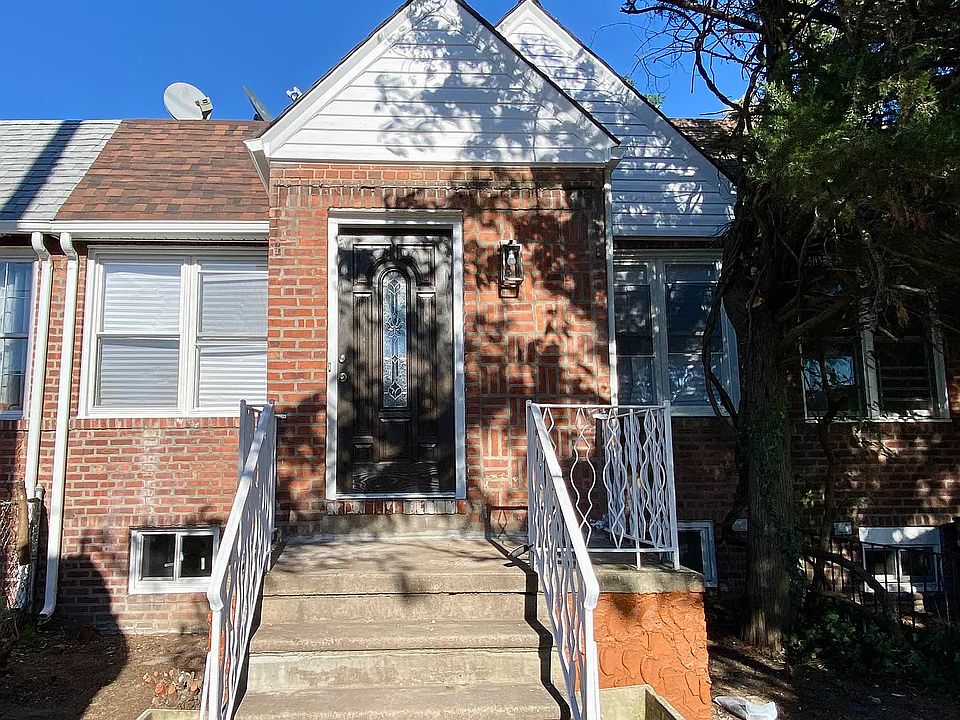 1st image of 116-27 168th St #3