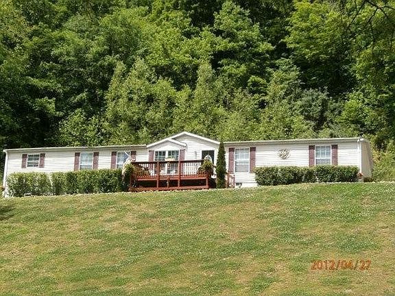 2nd image of 371 Acorn Ln