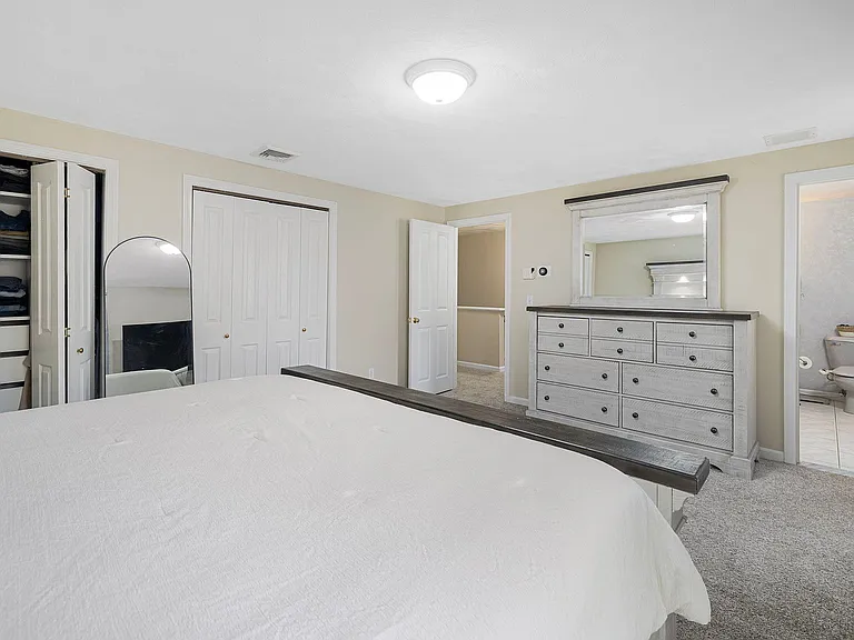 42 Rollingwood Dr — Photo 23