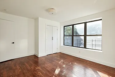 Rented by Venn NY Inc
