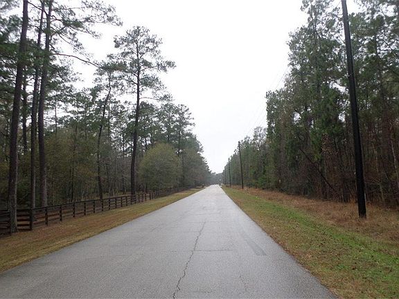 3rd image of 10102 Woodlane Blvd