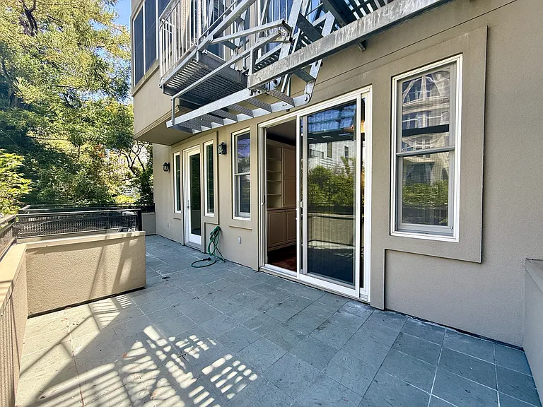 3316 California St #2 — Photo 29