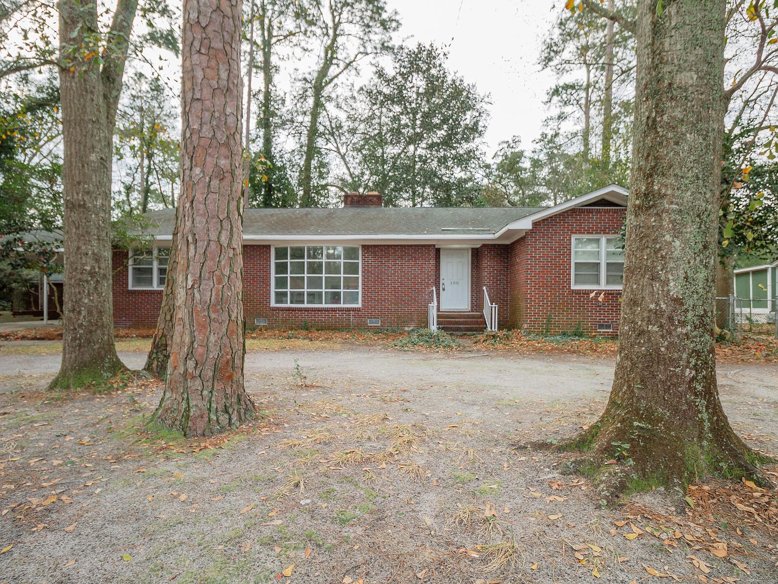 500 Hayne St, Walterboro, SC 29488 Zillow