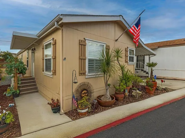 1810 Hillsdale Rd Spc 94, El Cajon, CA 92019