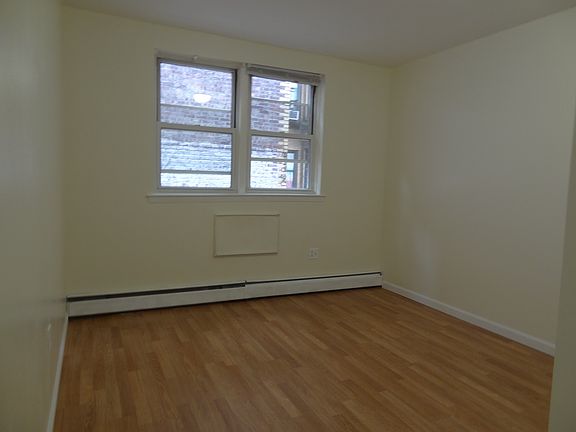 2nd image of 4814 43rd Ave