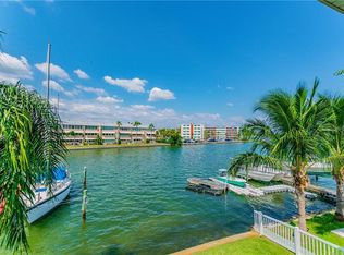 6936 S Shore Dr S, South Pasadena, FL 33707