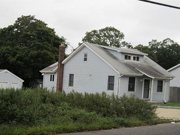 2nd image of 79 Adirondack Dr