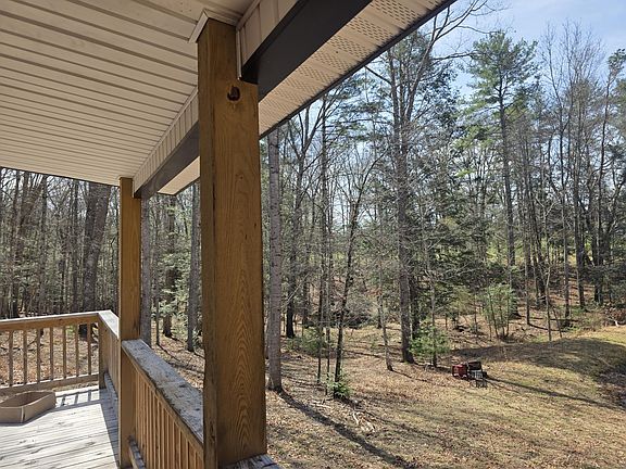 5th image of White Pine Ln