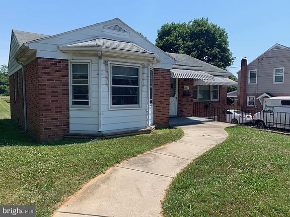 4th image of 1344 Salem Ave