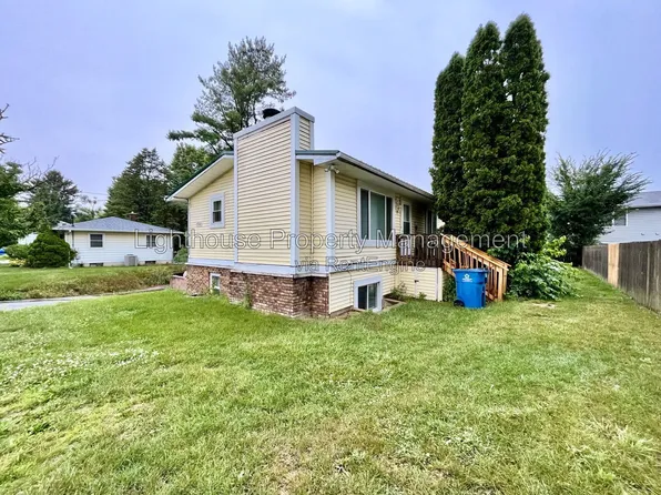 2716 Nichols Rd APT 2, Kalamazoo, MI 49004