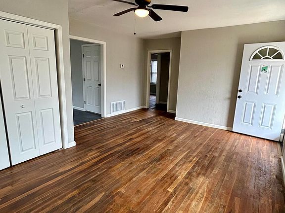 3rd image of 3504 27th St