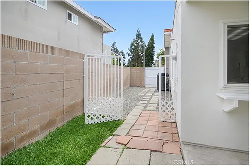 1110 Redding Ave #1110 Photo 1